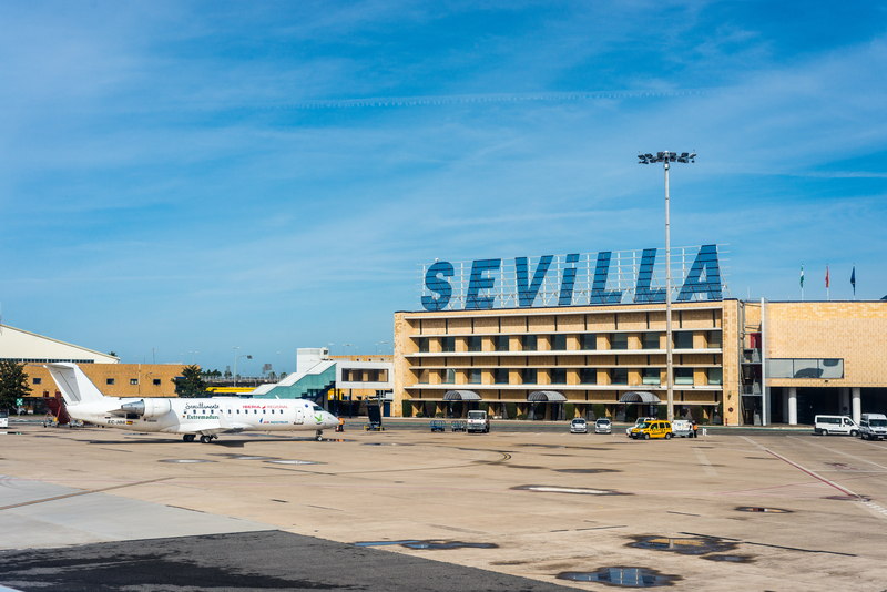 telefono de aeropuerto sevilla